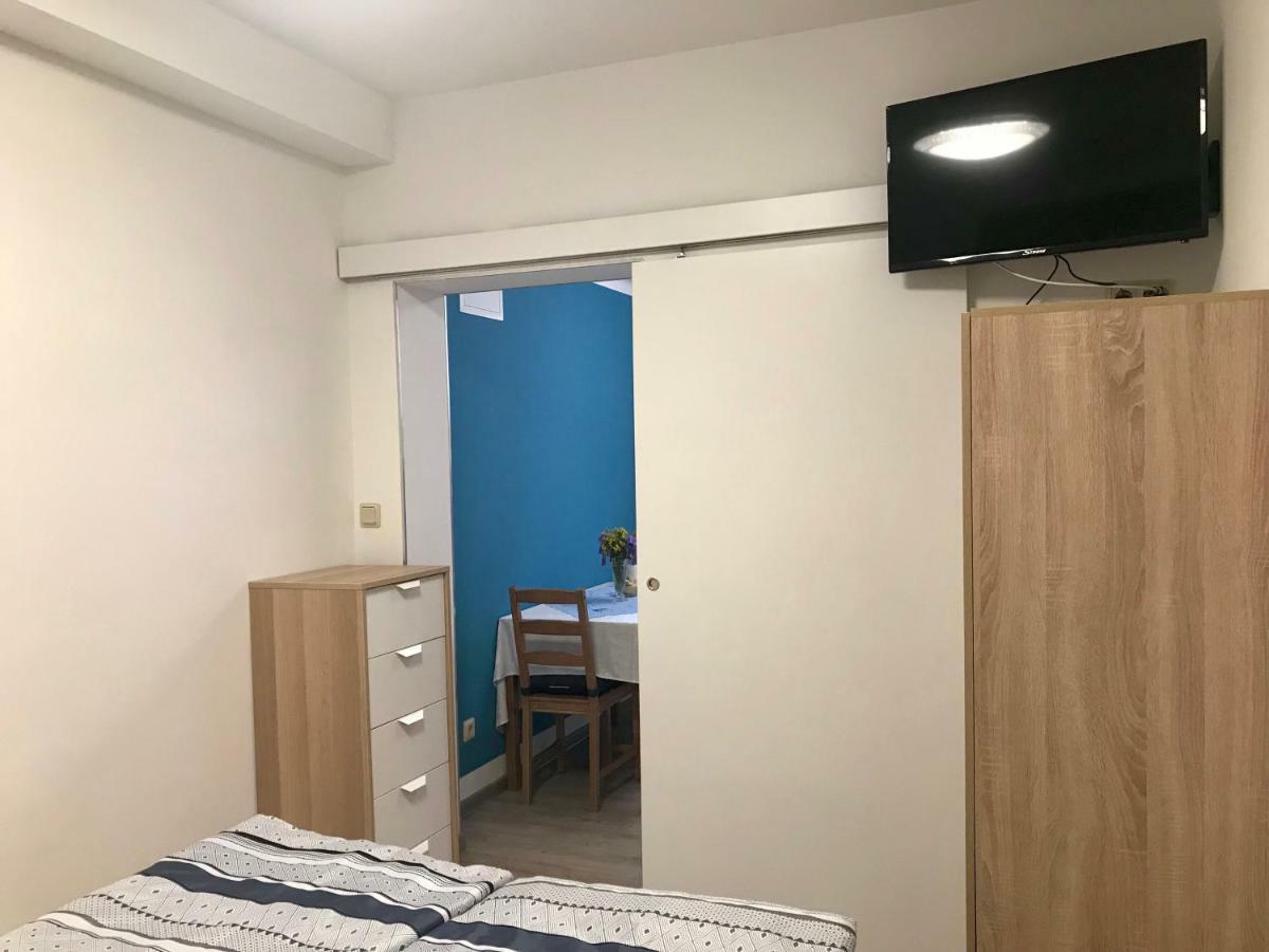 Apartments Zdravko 트로기르 객실 사진